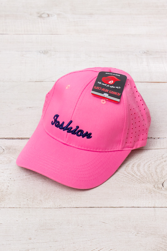 Кепка жіноча